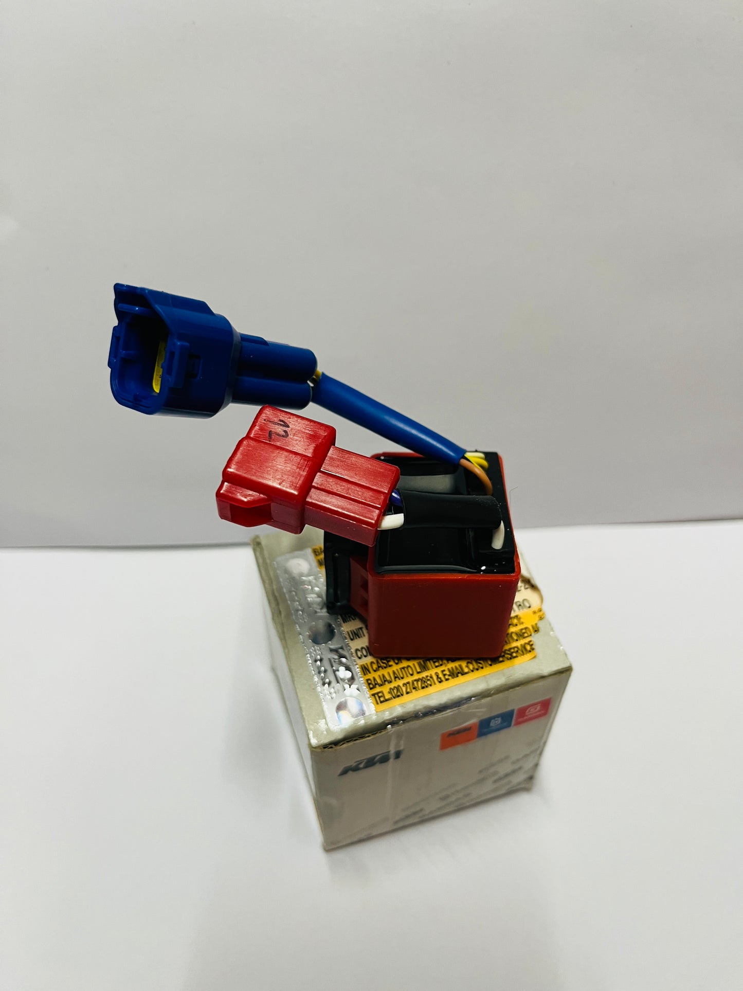 HEADLIGHT CONTROL UNIT - JG401044