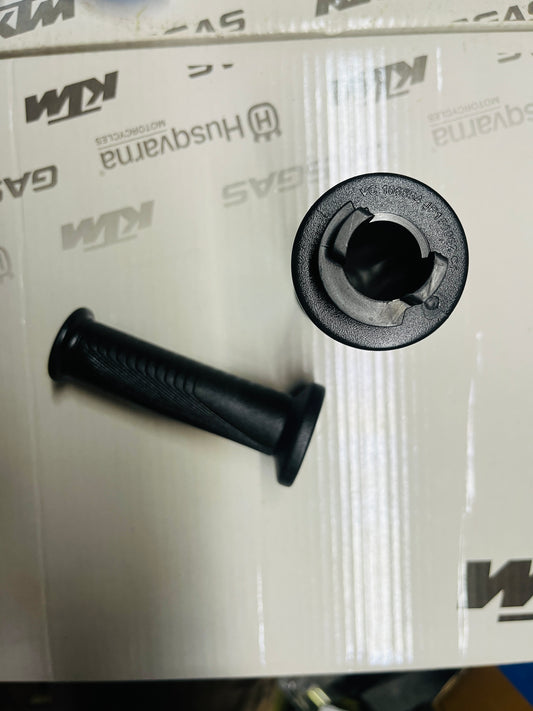 GRIP SET - KTM DUKE GEN-3