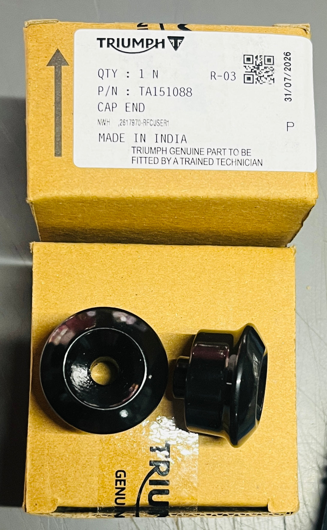 HANDLE CAP END - TRIUMPH SCRAMBLER - TA151088