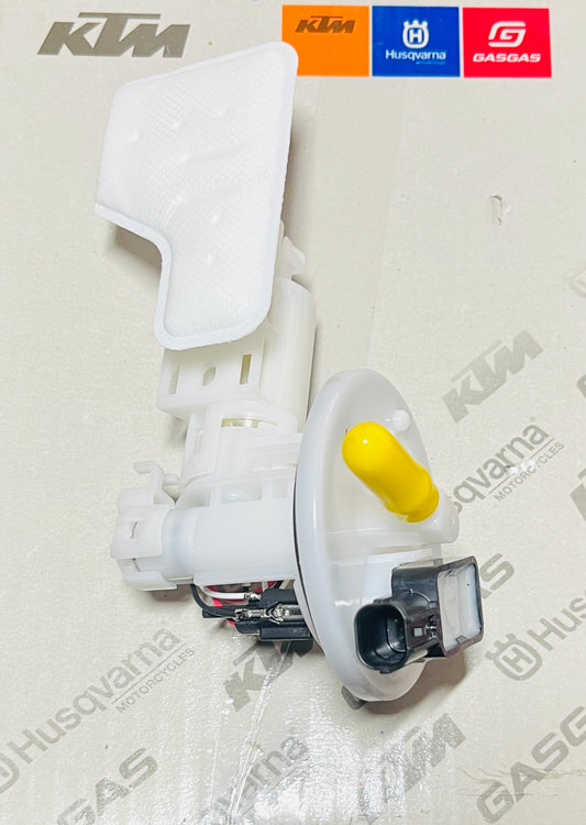 FUEL PUMP ASSEMBLY - AA201375 - BAJAJ BS6