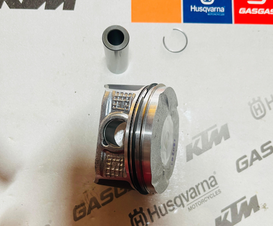 KTM DUKE 250 PISTON WITH RINGS ASSEMBLY (Part no:-jy521226)