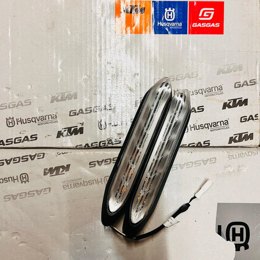 DUCATI INDICATOR PAIR (SIGNAL LAMP)