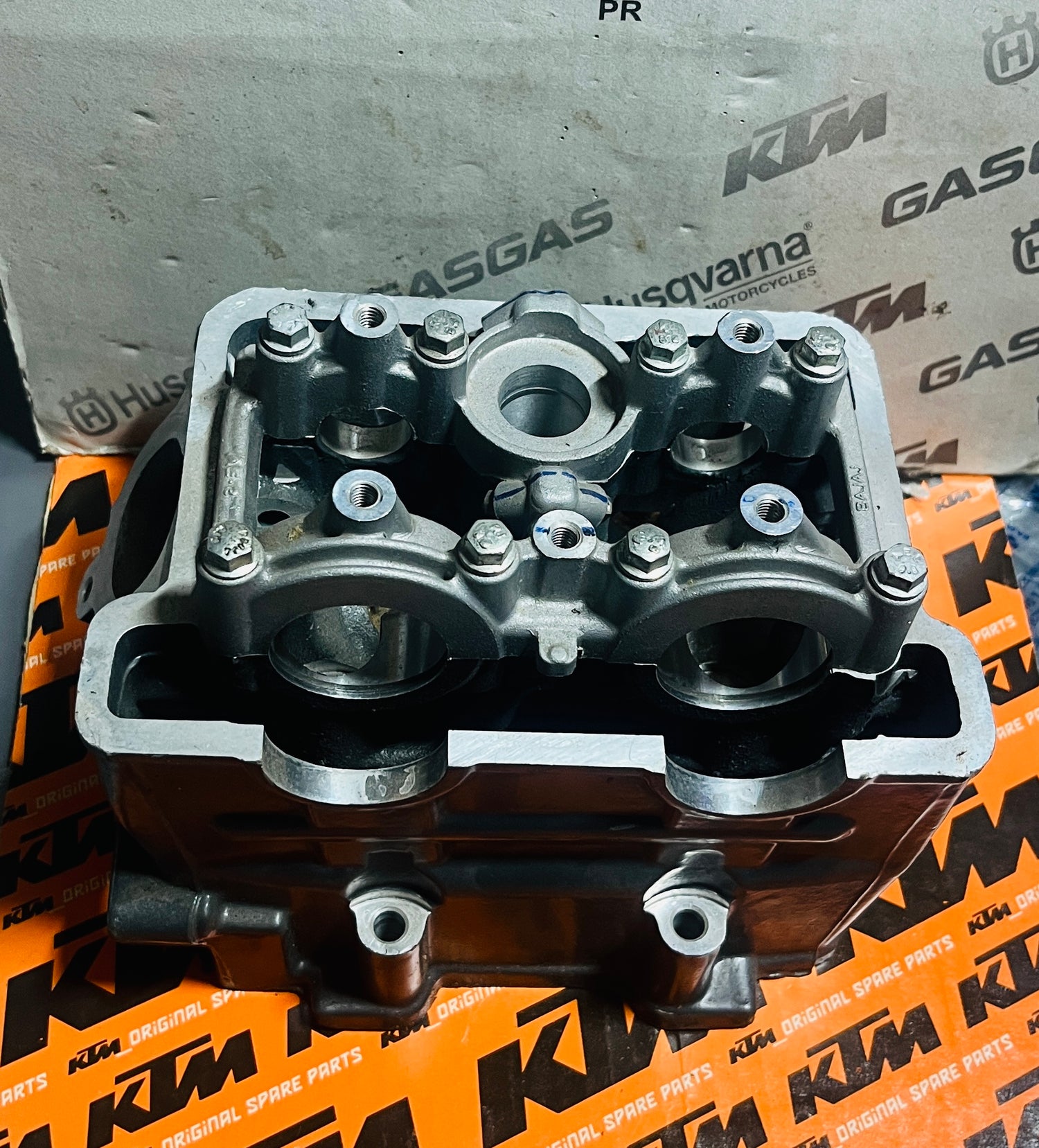 ENGINE PARTS
