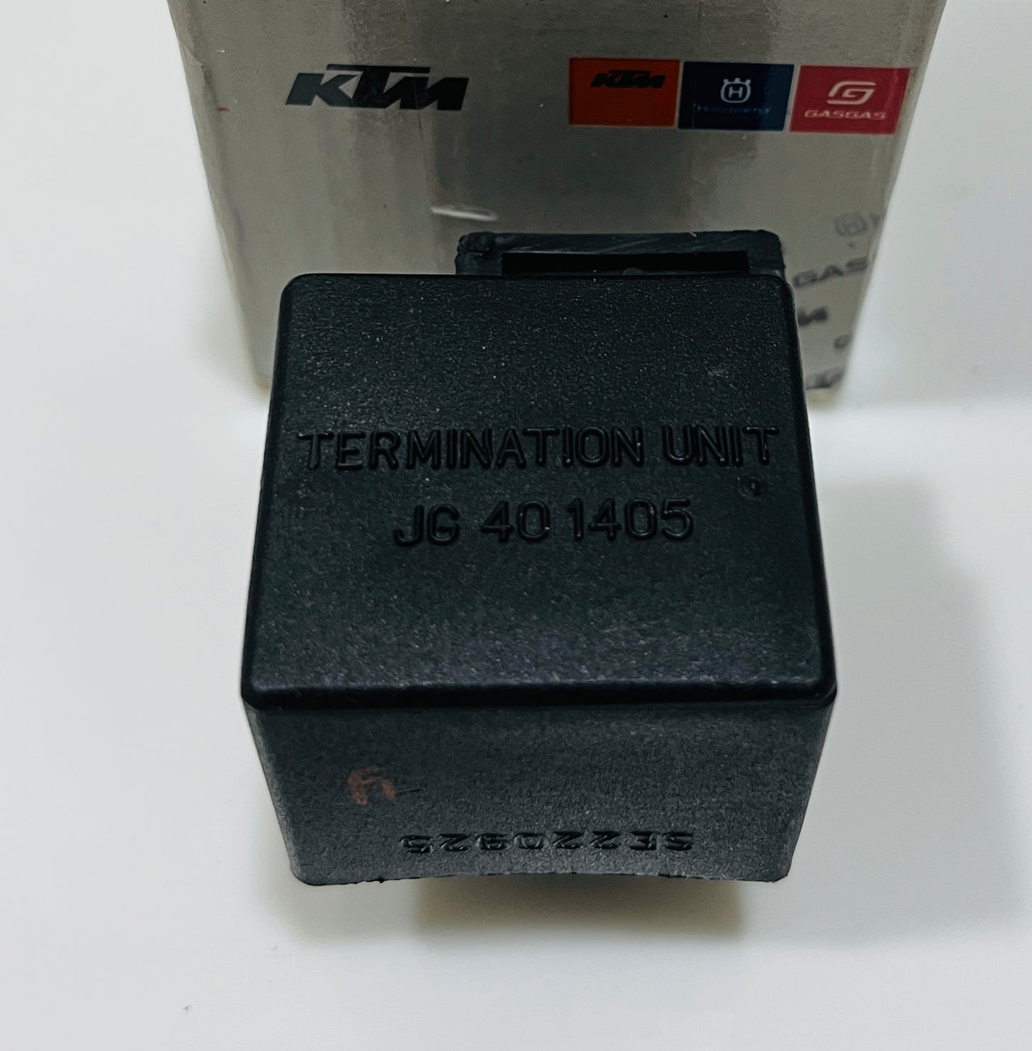TERMINATION UNIT - JG401405