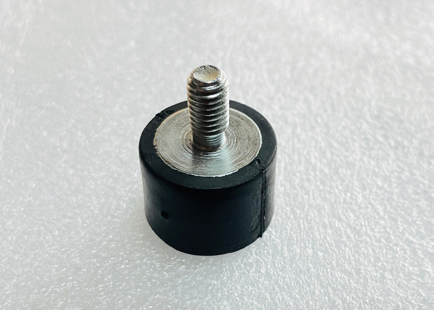 KTM BAJAJ RADIATOR DAMPERS Part no:- JG581014