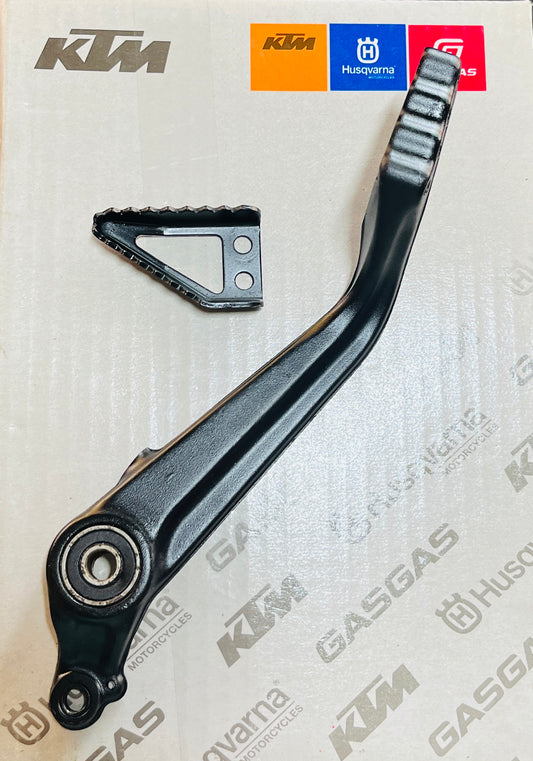 BRAKE PEDAL ASSEMBLY ADVENTURE 390/250 [Part no:- 52JG1103-pedal, JG161019-pad pedal (spike)]