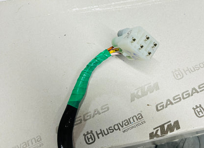 NEUTRAL INDICATOR SWITCH /
GEAR POSITION SENSOR -
JP351010