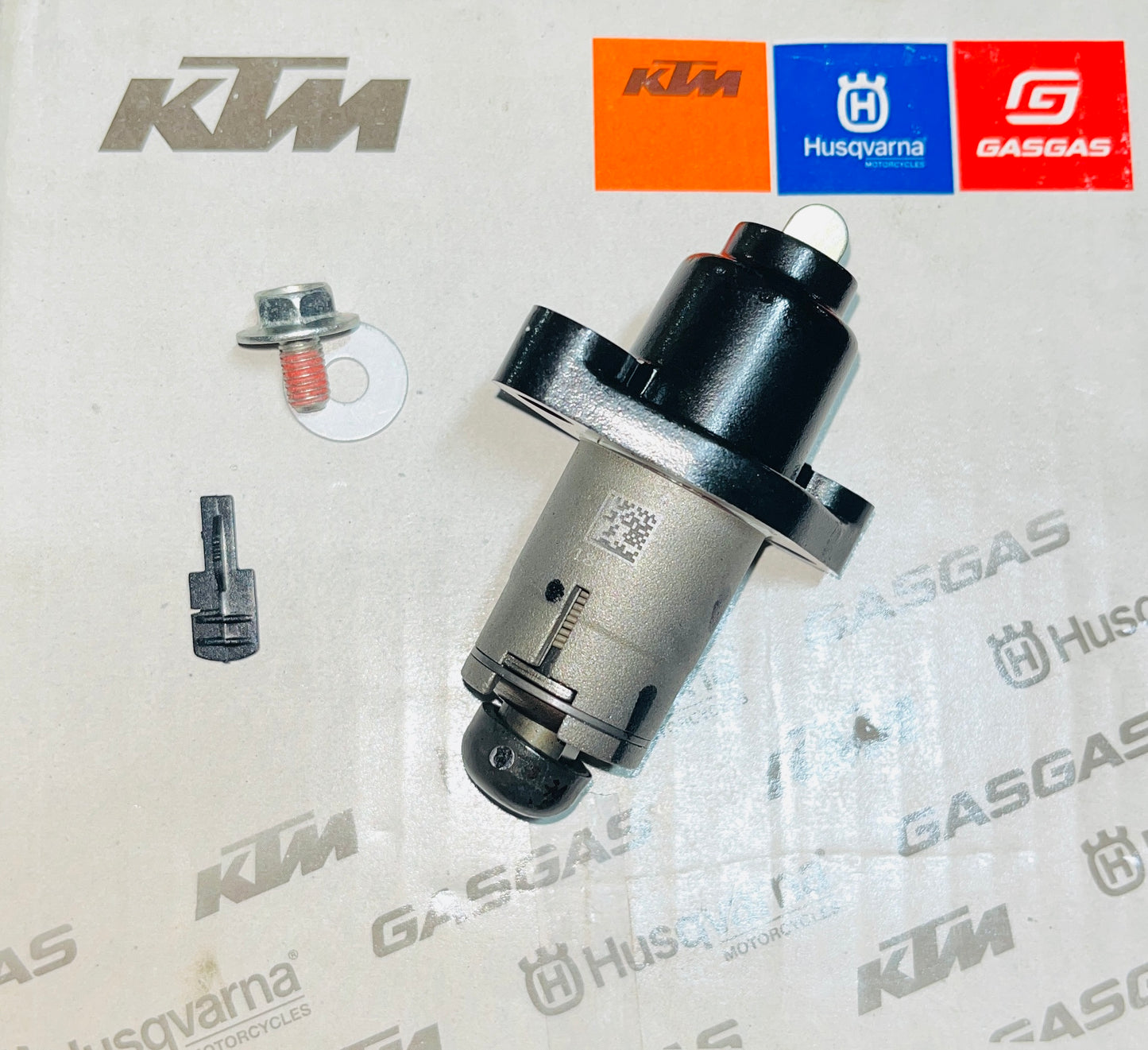 TENSIONER - TRIUMPH SPEED 400/ SCRAMBLER 400 -