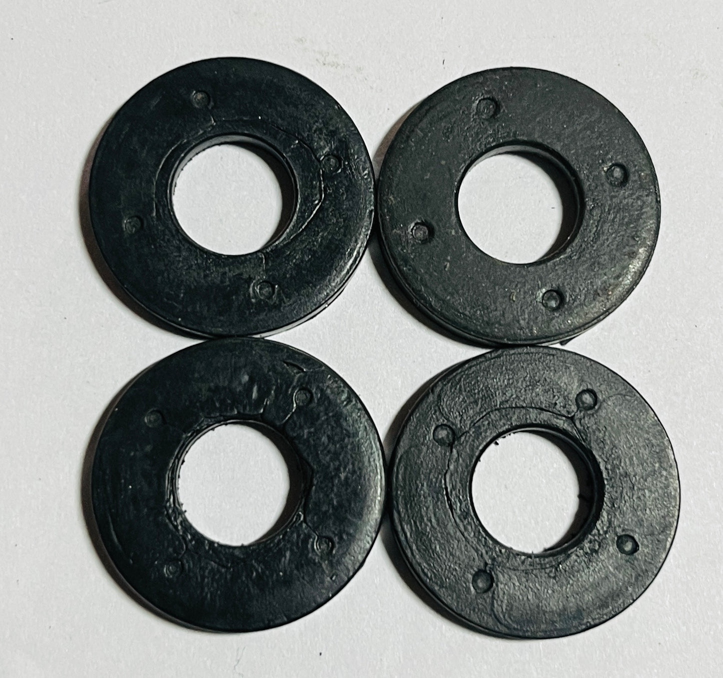JG511022 VALVE COVER  BOLTS + JG511021 RUBBER WASHERS KTM DUKE