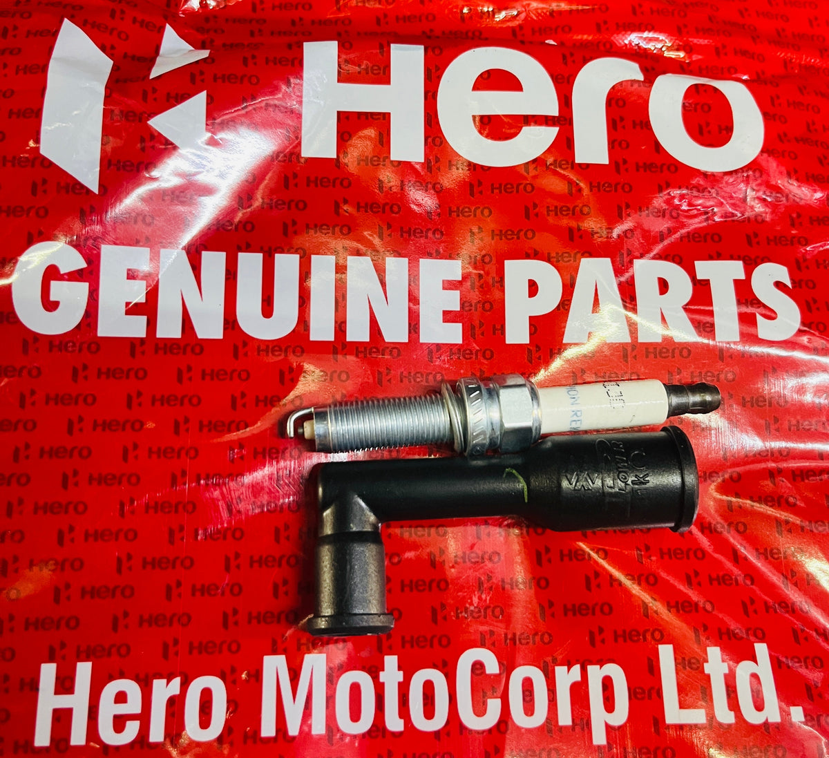 SPARK PLUG AND PLUG CAP - XPLUSE 200