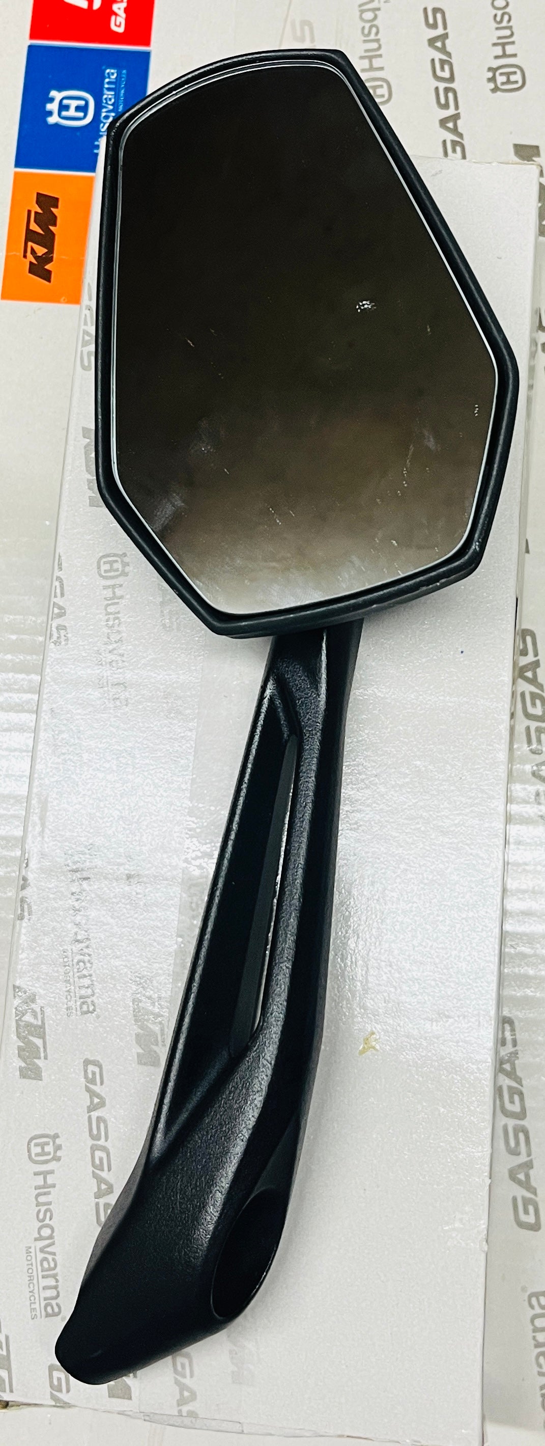 KTM DUKE 250/390 & ADVENTURE 250/390 MIRROR 2025 [JP231614 + JP231615]