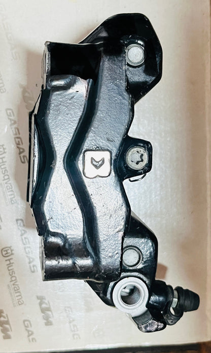 KTM GEN-3 FRONT CALIPER RIGHT SIDE FITTING