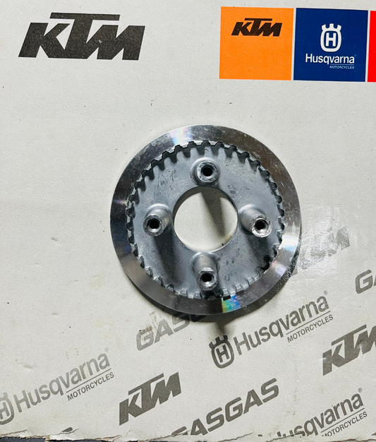 CLUTCH CENTER KTM DUKE/RC 200 ALL MODEL Partno:-JG551449