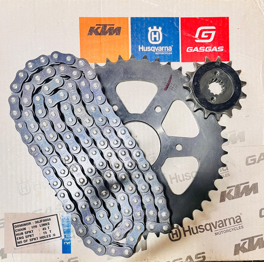 Bajaj Dominar chain kit