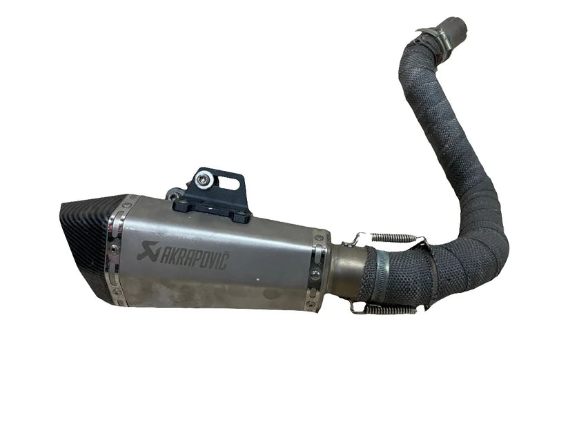Full Exhaust System direct fit on any ktm duke model Carbon fibre cap
