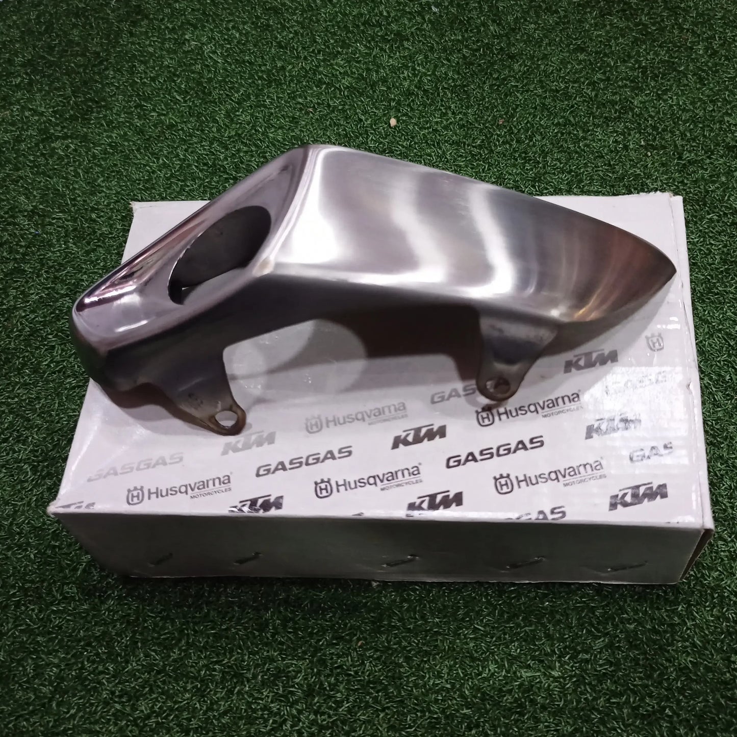 KTM DUKE BS3 SILENCER HEAT SHIELD