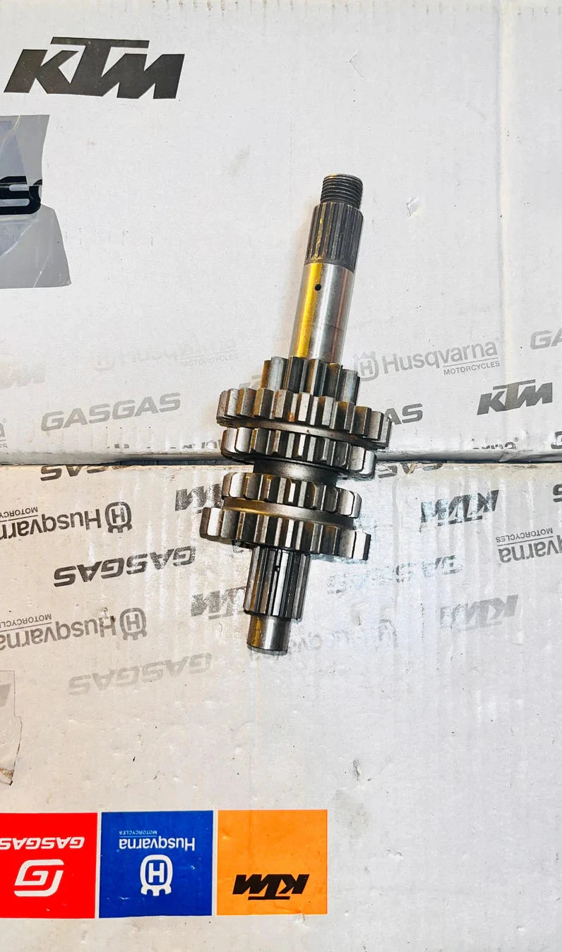 KTM 390 GEAR BOX ASSEMBLY