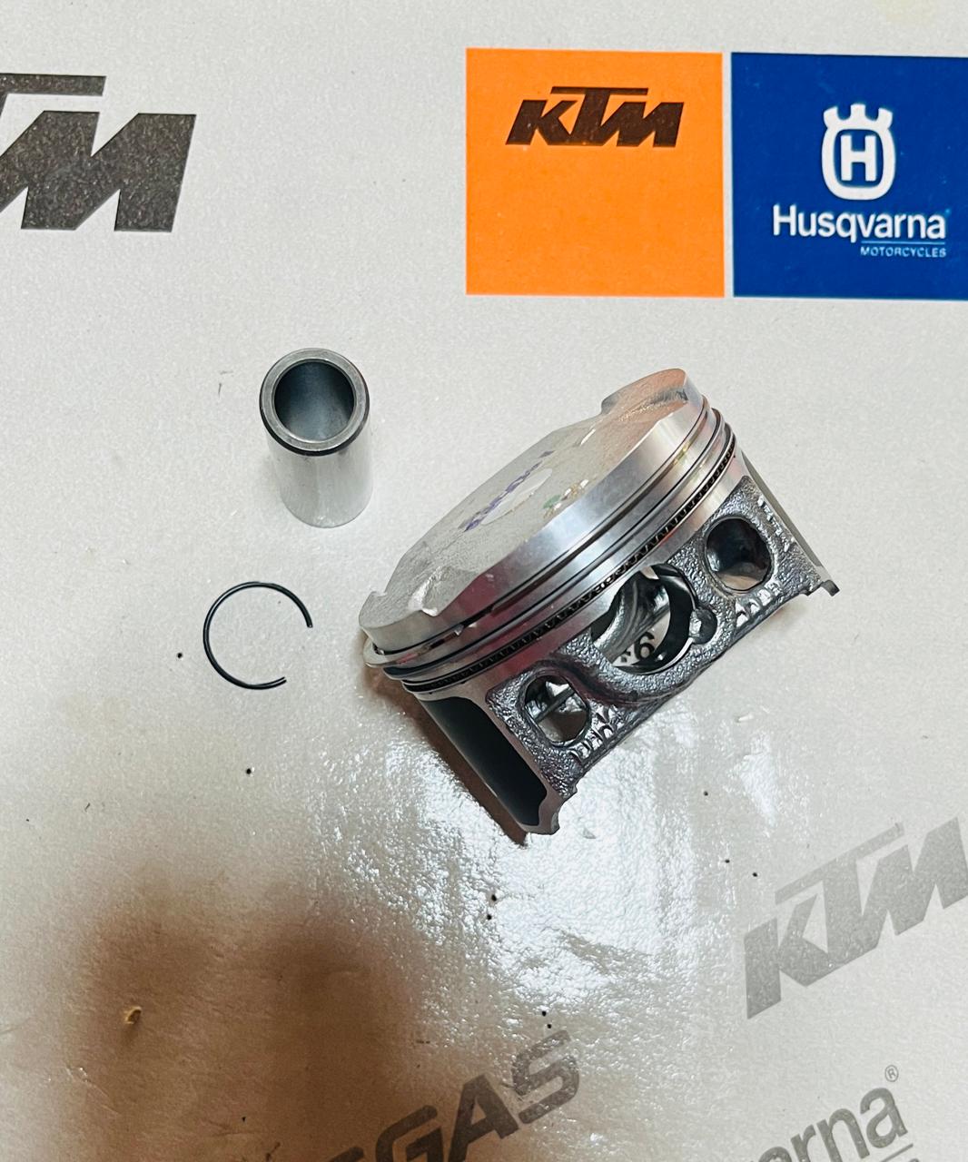 Piston Assembly KTM Duke 250