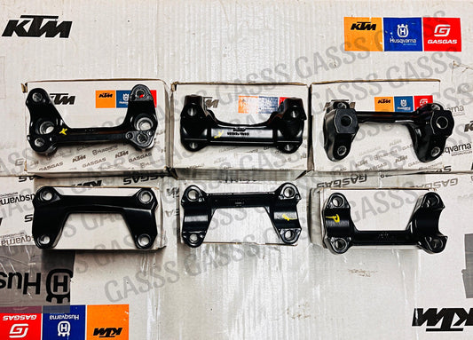 KTM HANDLE HOLDER SET (BLACK)