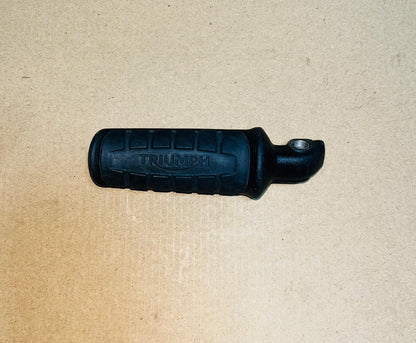 PILLON FOOTREST TRIUMPH SPEED 400 SET OF 2 (LH+RH)