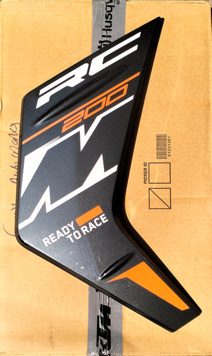 RC 200 GEN 2 MOTO GP EDITION OUTER PANNEL-52JY3284