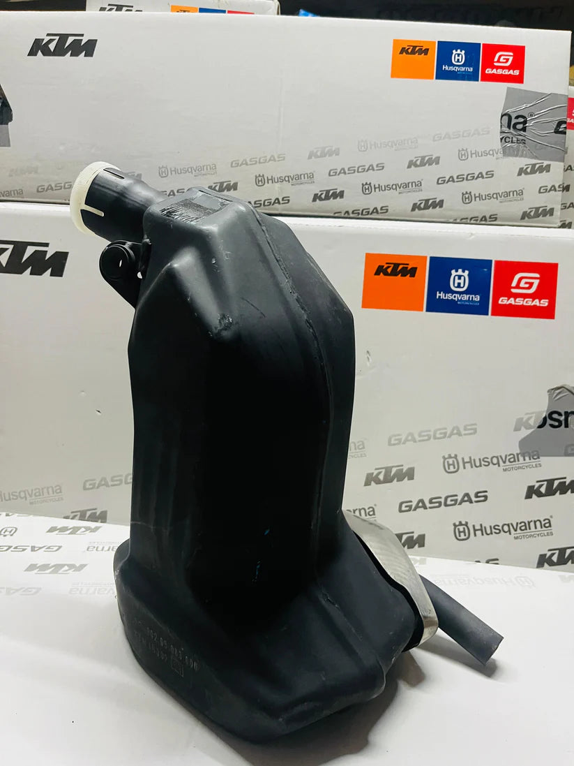 EXHAUST SYSTEM DUKE 200/ RC 200 BS3 EXPORT MODEL