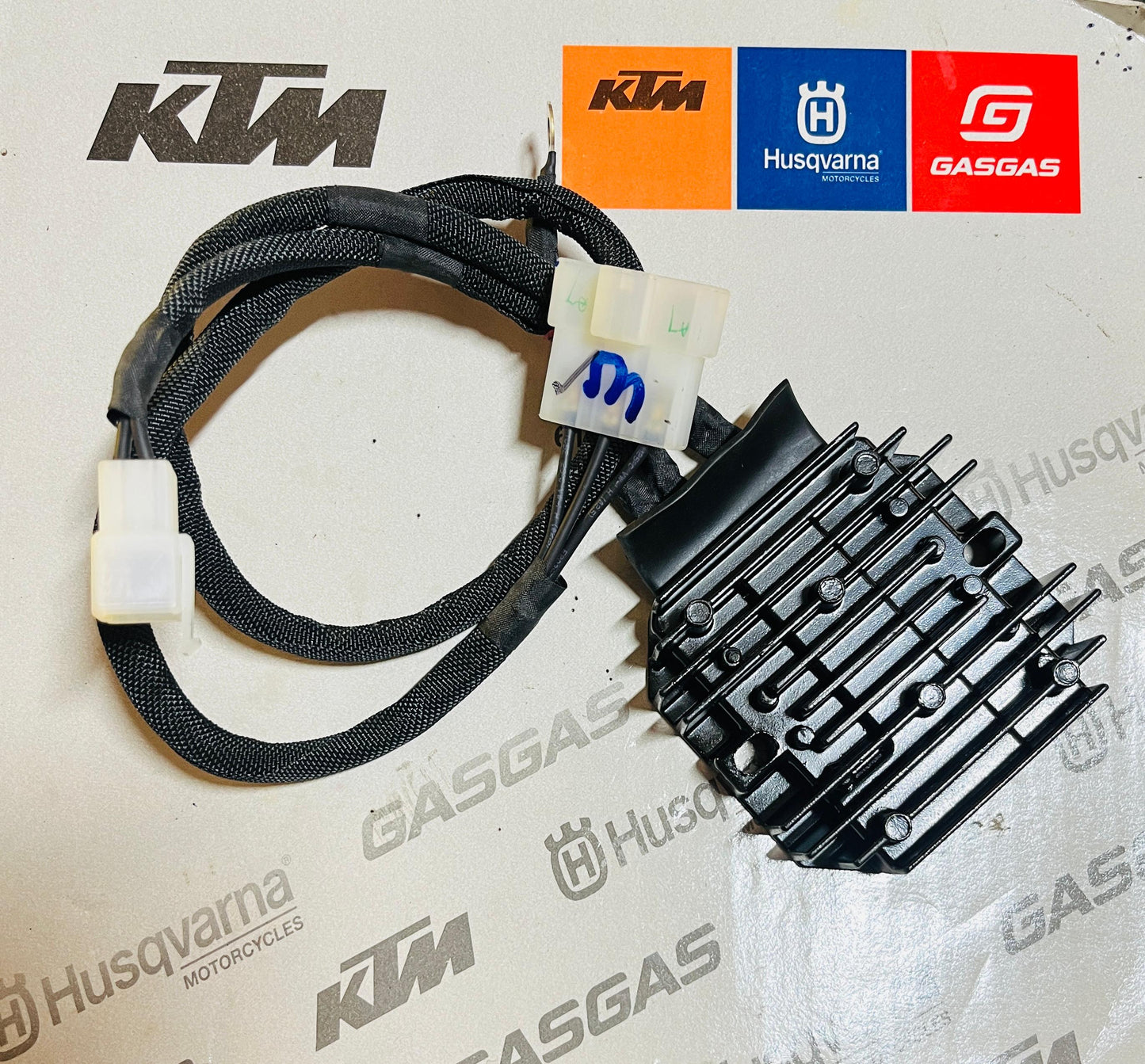 REGULATOR KTM DUKE Part no:-JP402000/02