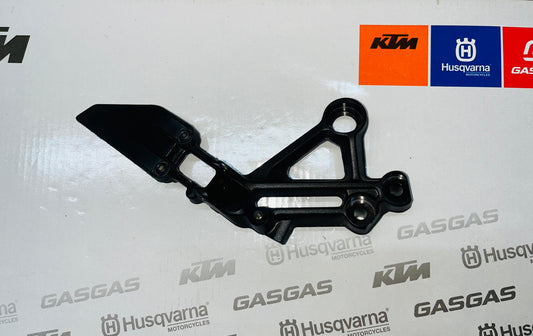 STEP HOLDER RH DUKE 390/250