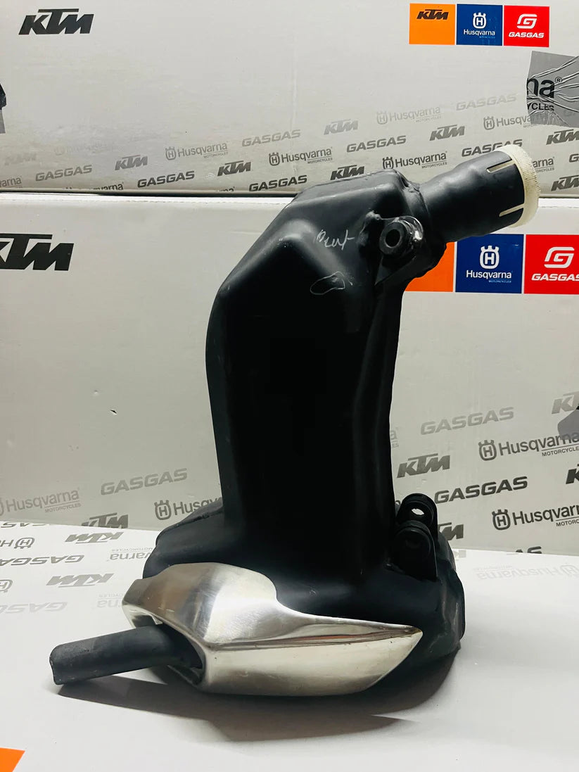 EXHAUST SYSTEM DUKE 200/ RC 200 BS3 EXPORT MODEL