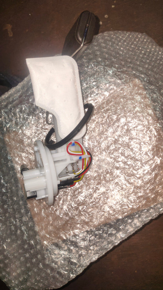 R15 V3 FUEL PUMP