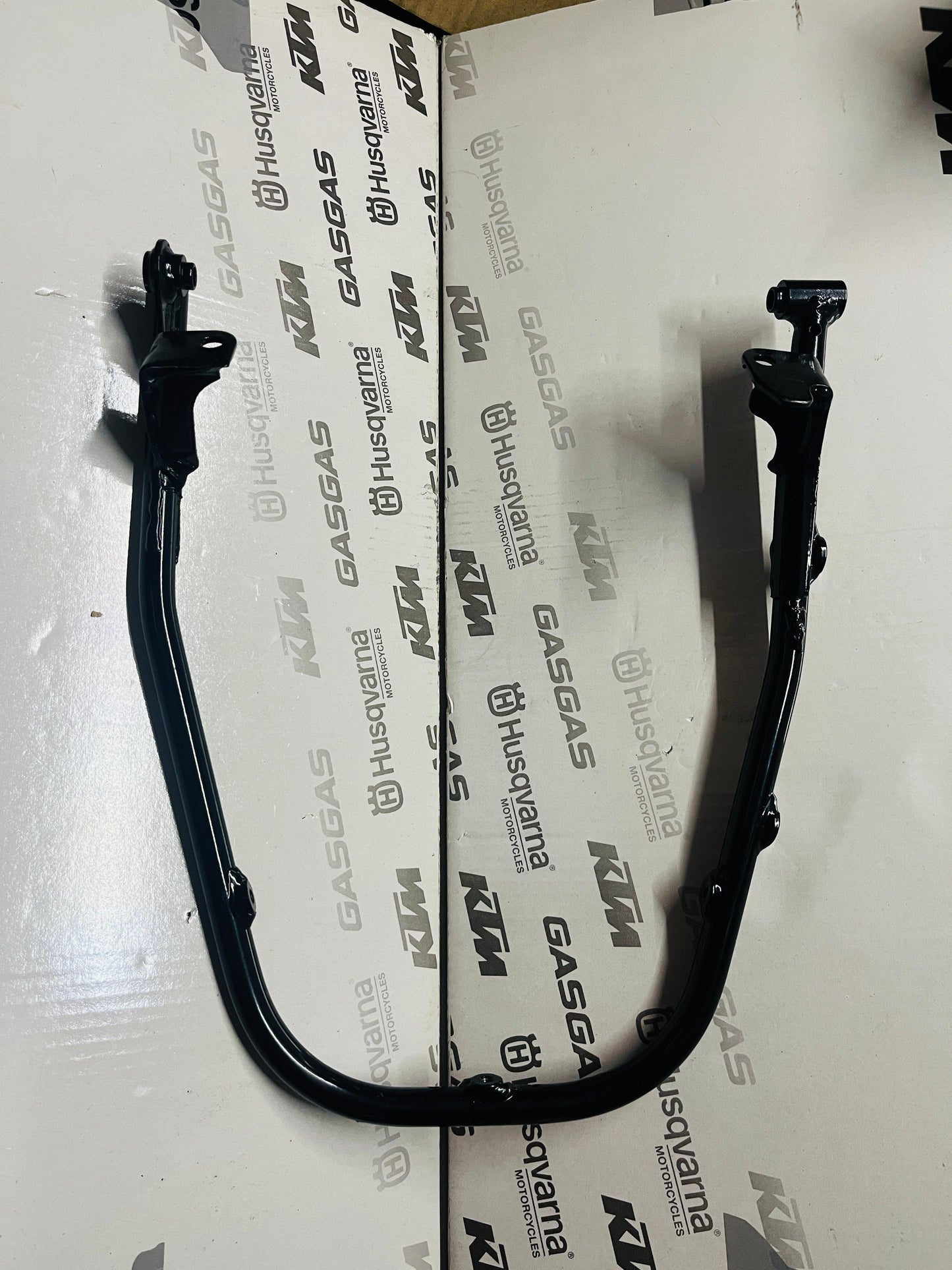 KTM TYRE HUGGER ASSEMBLY