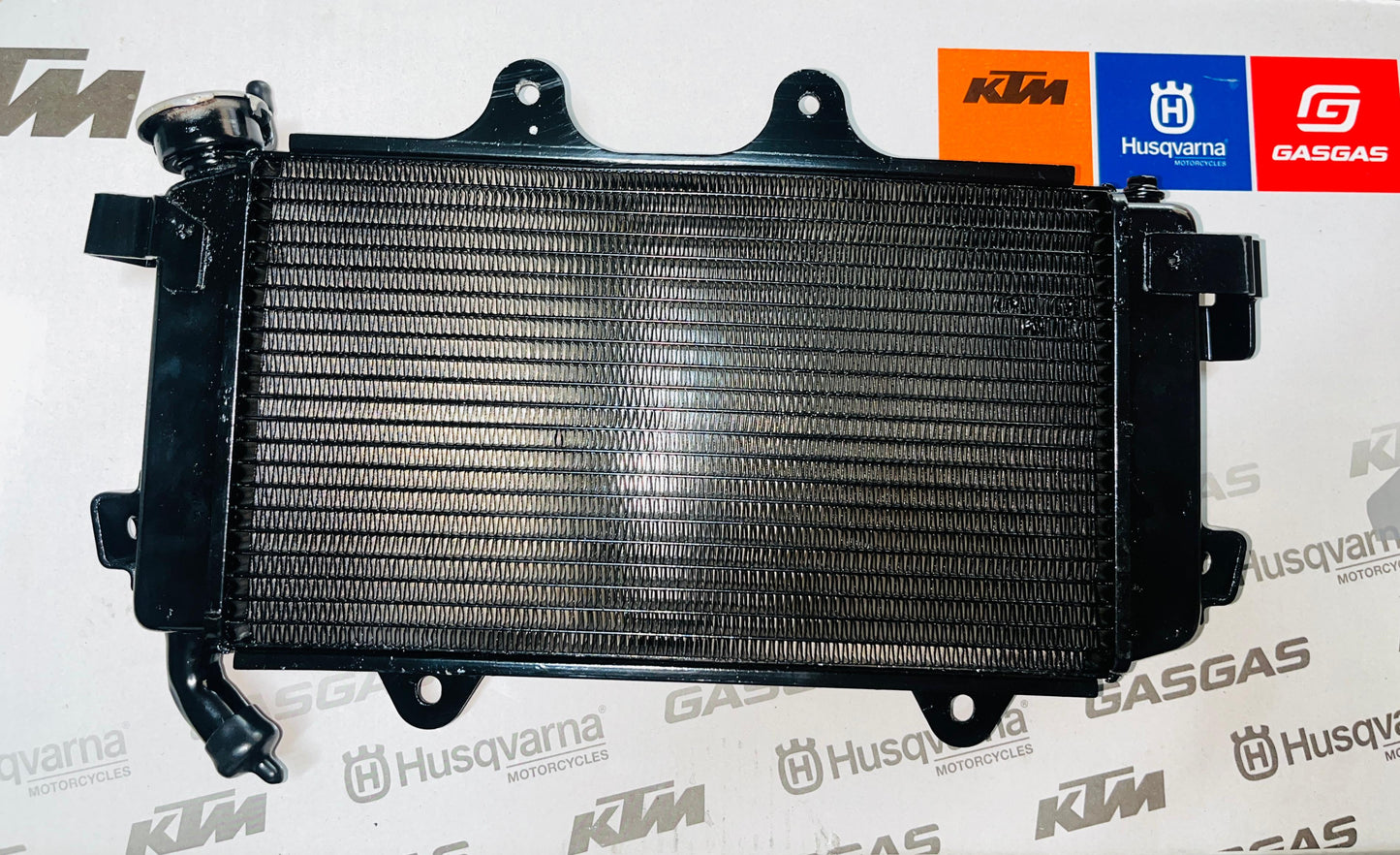 Radiator Assembly Duke 250/390 BS4 part no:-JP601209